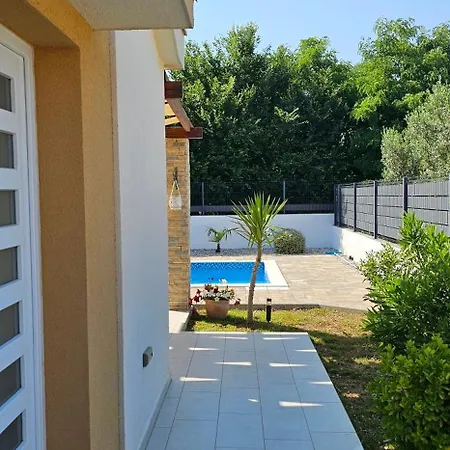 Happy House 빌라 자다르