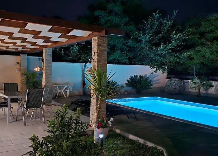 Happy House 빌라 자다르