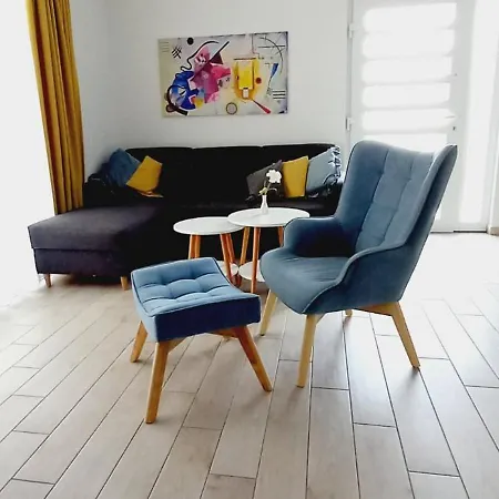 Happy House Villa