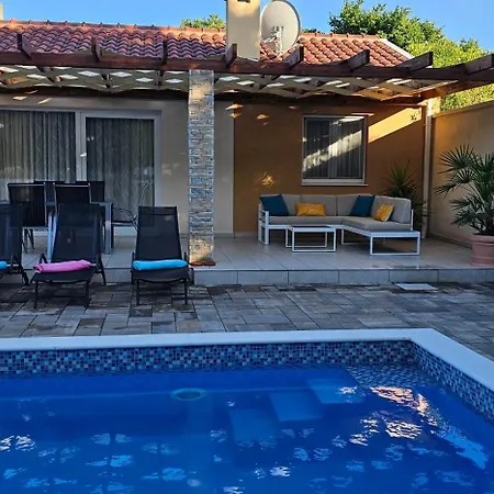 Happy House Villa Zara
