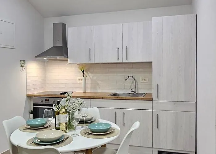 Happy House 别墅 *