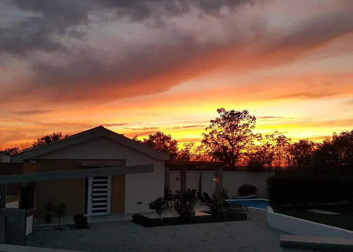 别墅 Happy House *